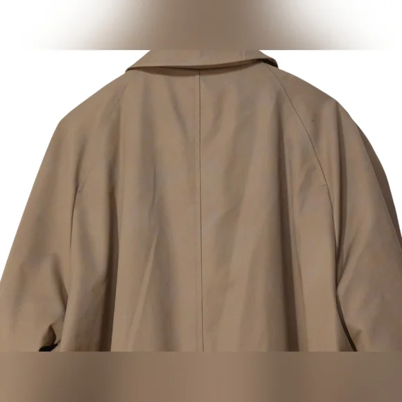 London Fog -Limited Edition Tan Trench Coat, Removable Liner Inc., Pockets, 46L - Picture 7 of 14